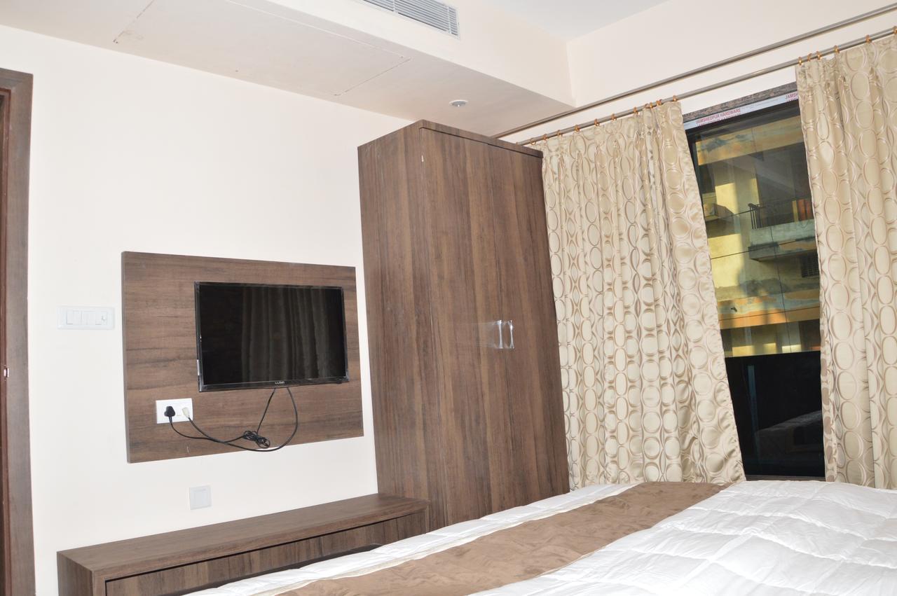 Hotel Ab Palace Dzsamsedpur Kültér fotó